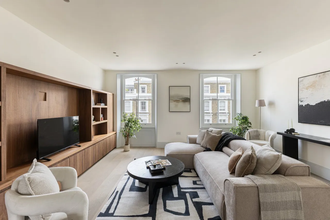 2 bed flat for sale — Redcliffe Road, London, SW10 9NJ