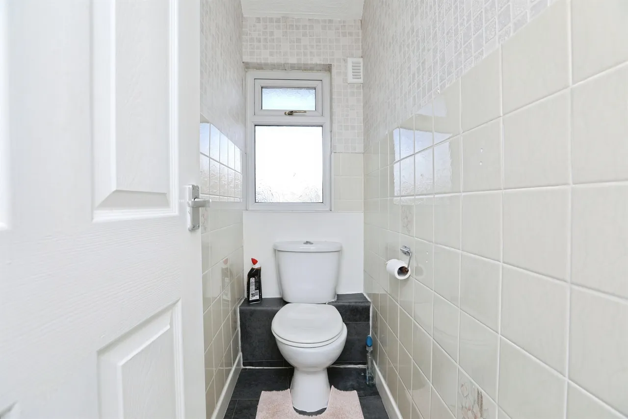 Regis Crescent, Sittingbourne, ME10, photo 16