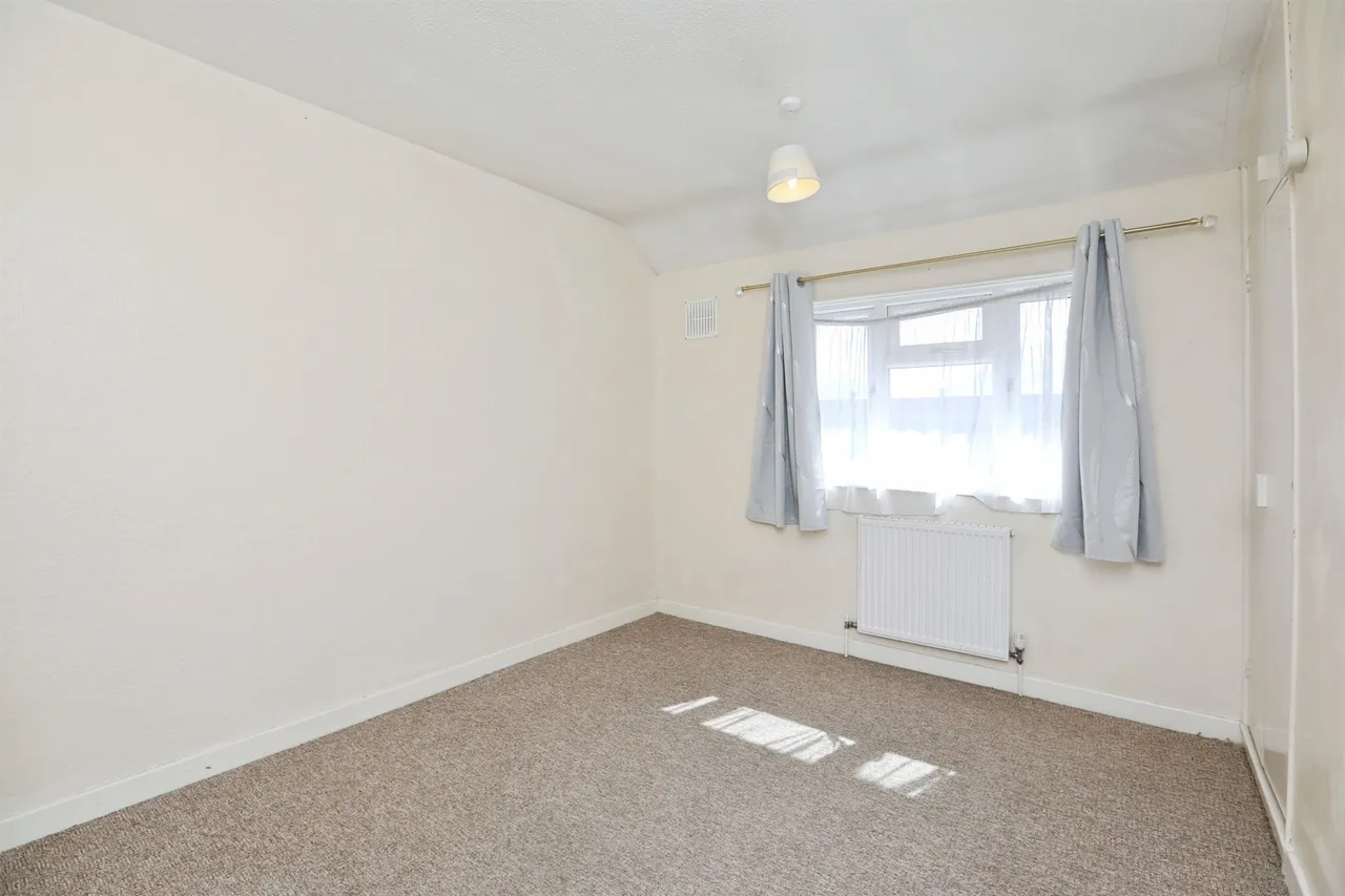 Regis Crescent, Sittingbourne, ME10, photo 10
