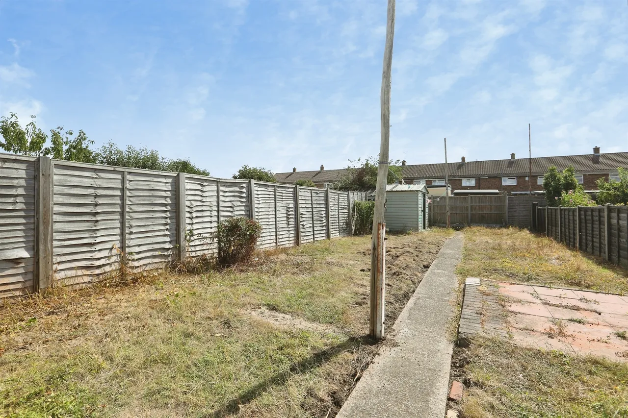 Regis Crescent, Sittingbourne, ME10, photo 20