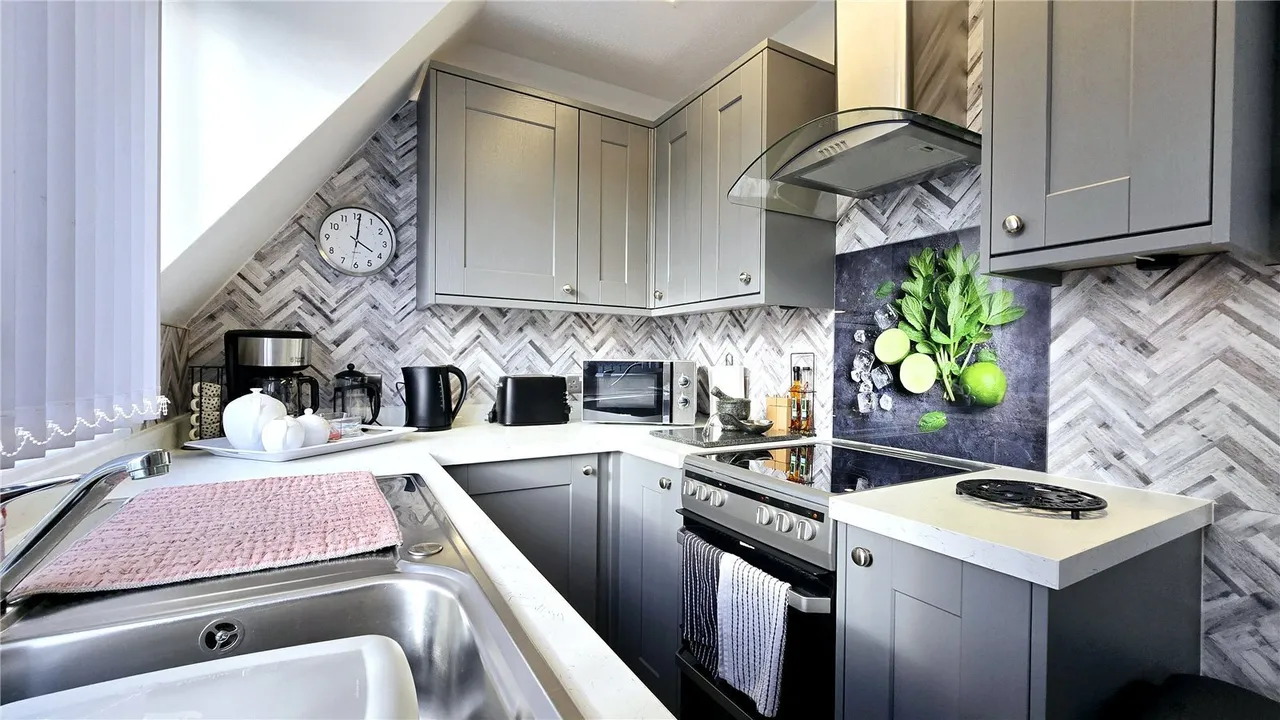 Isallt Lodge, Trearddur Bay, LL65, photo 3