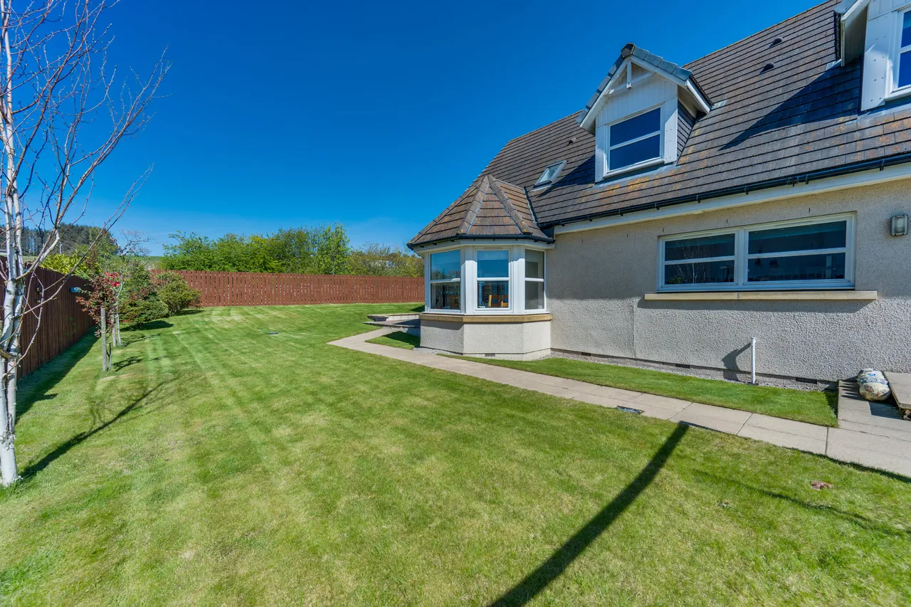 Keirhill Gardens, Westhill, AB32, photo 35