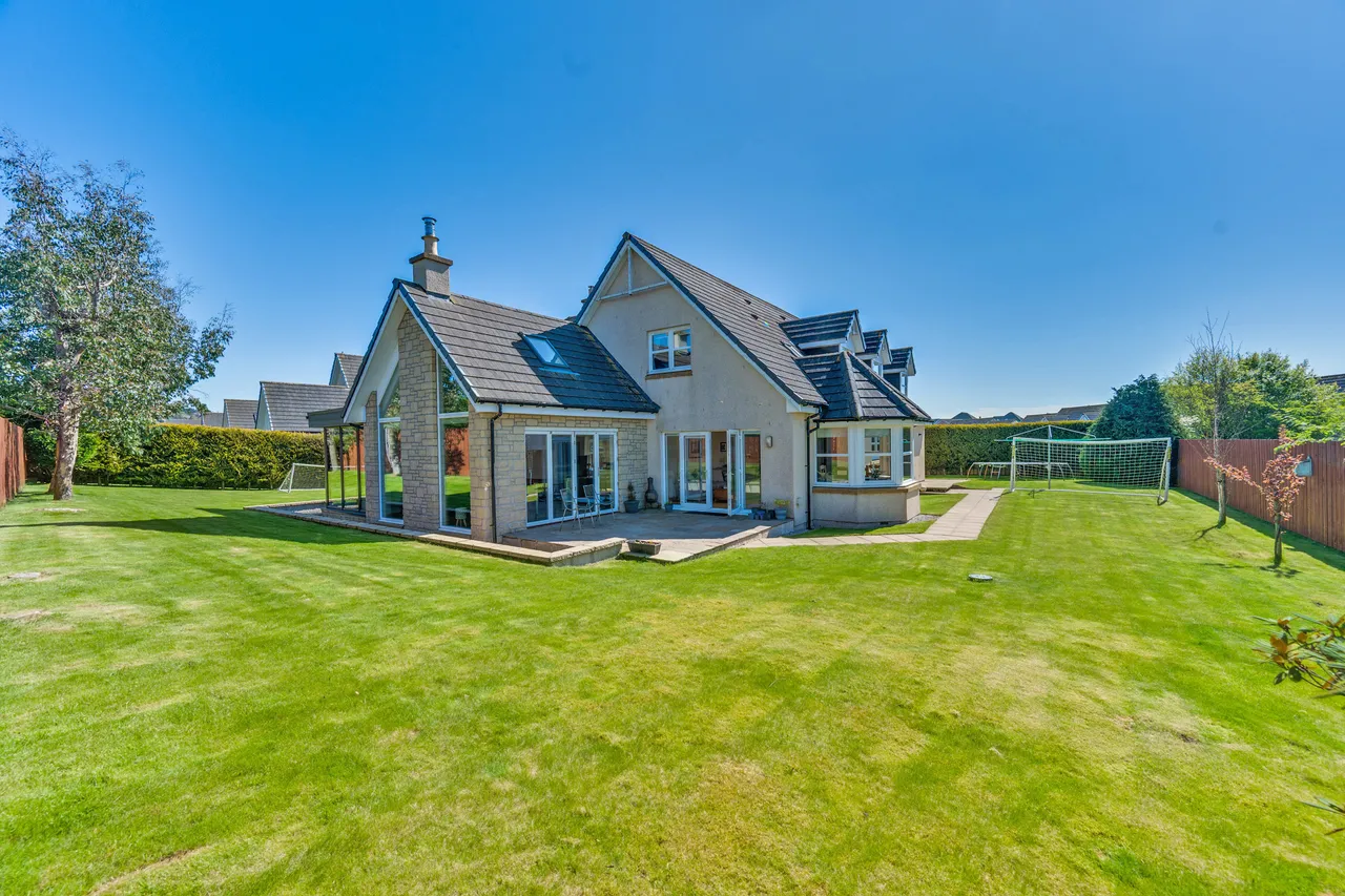 Keirhill Gardens, Westhill, AB32, photo 37