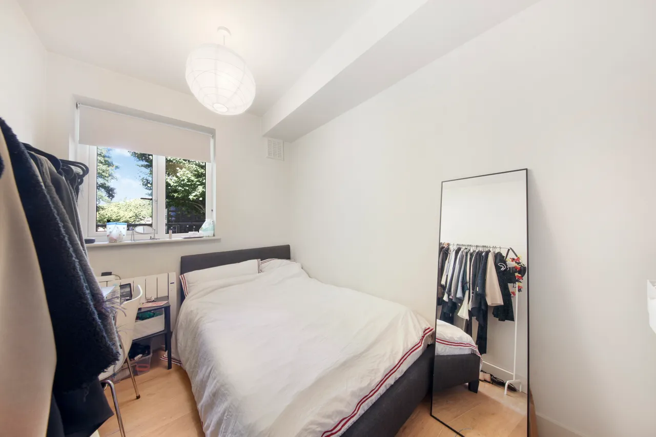 Estella House, Henry Dickens Court, London, W11, photo 3