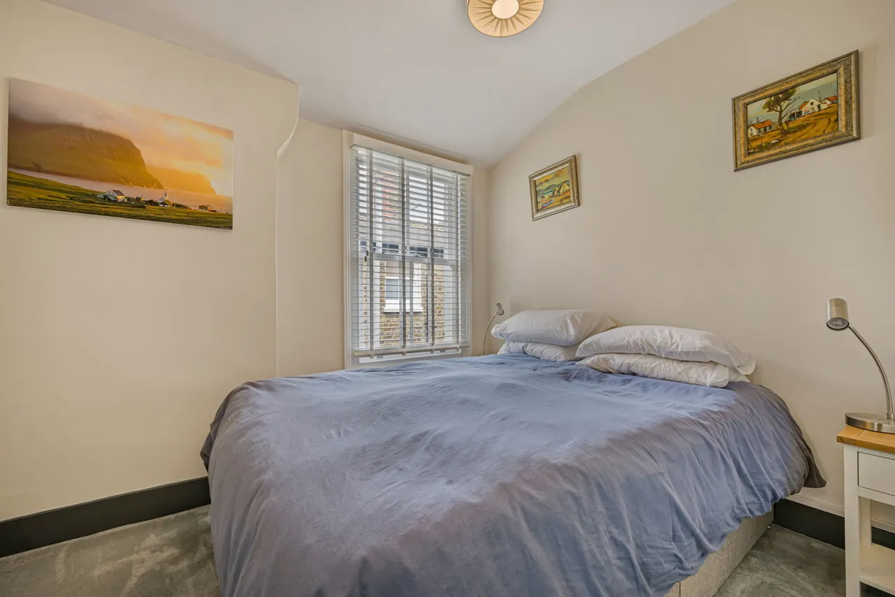 Fieldhouse Road, Balham, photo 16