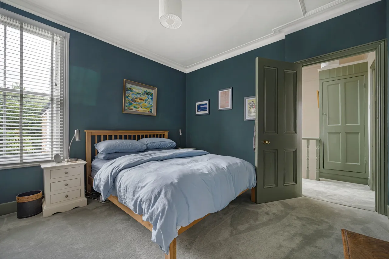 Fieldhouse Road, Balham, photo 17