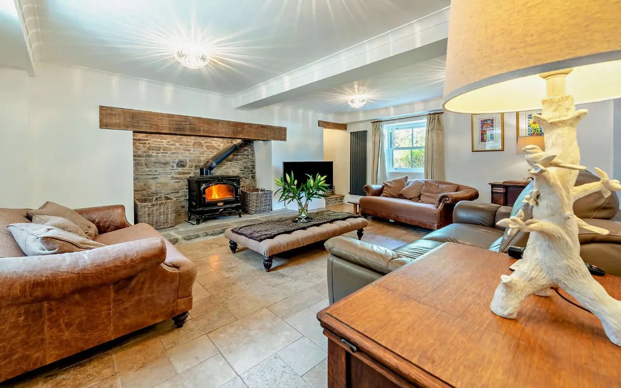Bethlehem, Llandeilo, Carmarthenshire, SA19 6YG, photo 9