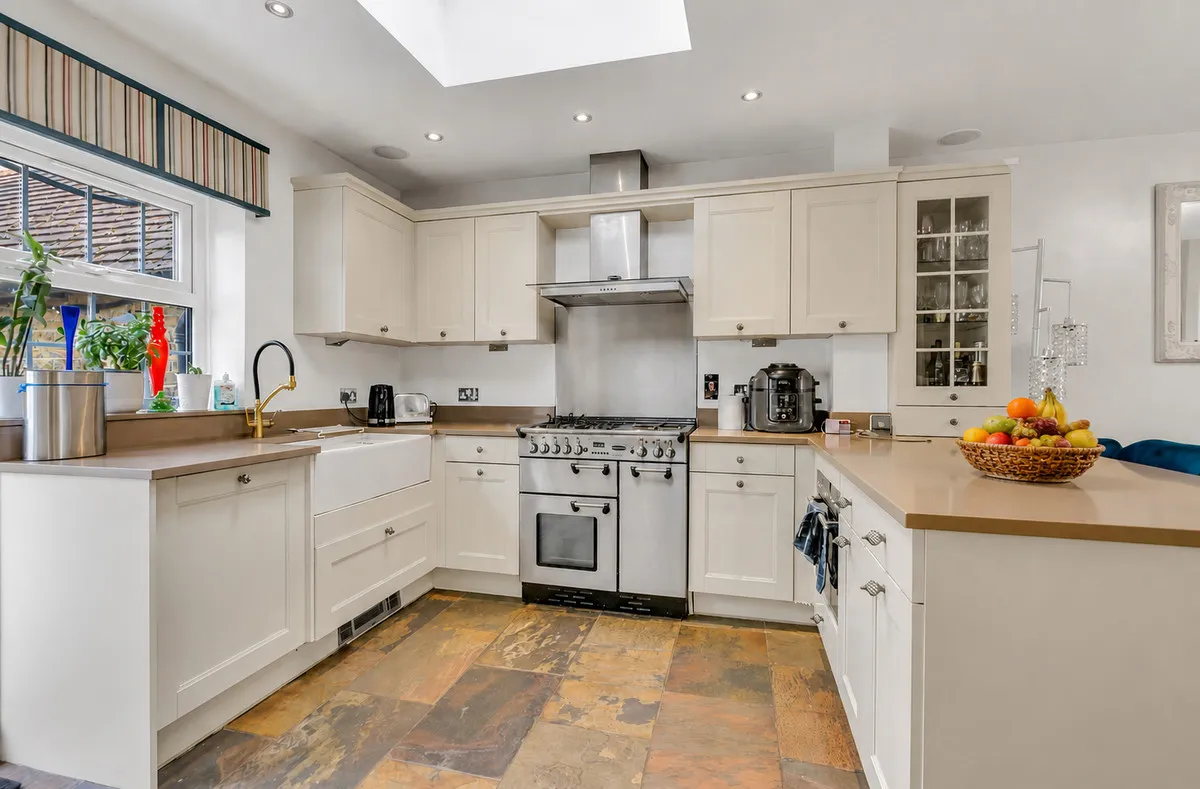 Denham Road, Iver, SL0, photo 10