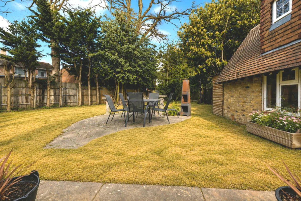 Denham Road, Iver, SL0, photo 5