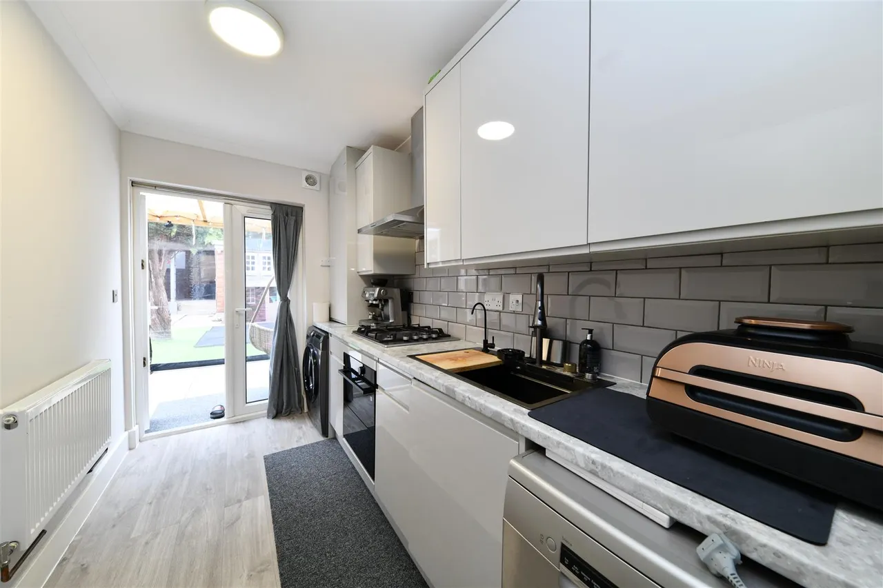 Ridgeway, Stevenage, Herts, SG1 1PS, photo 4