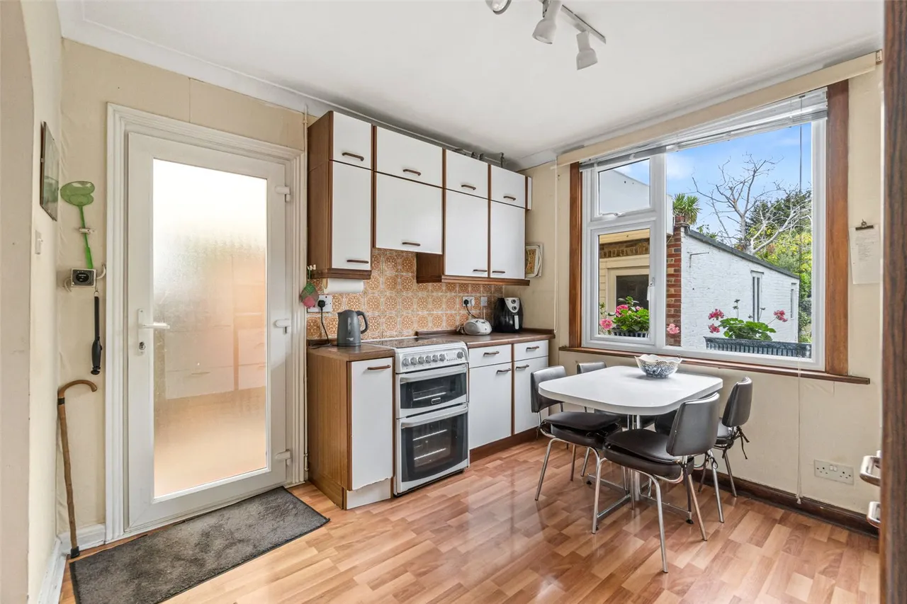 Wensleydale Road, Hampton, TW12, photo 6