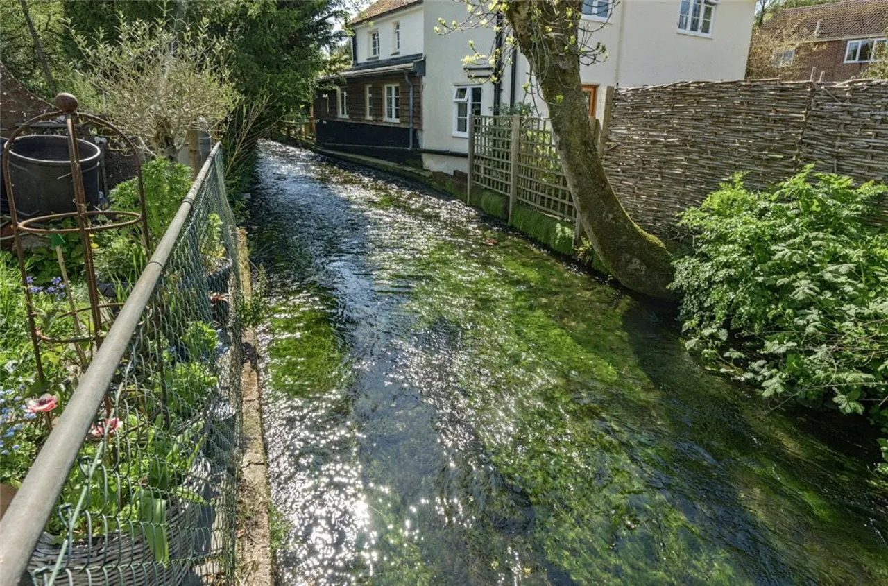 Heathman Street, Nether Wallop, SO20, photo 3