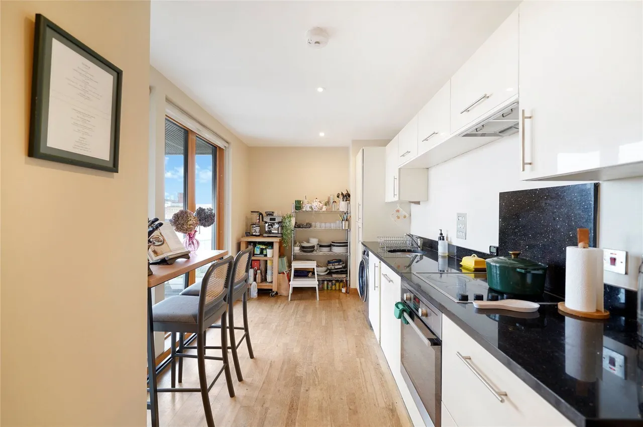 Wick Lane, London, E3, photo 14