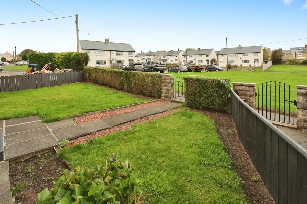 Shirley Close, Evenwood, DL14, photo 10