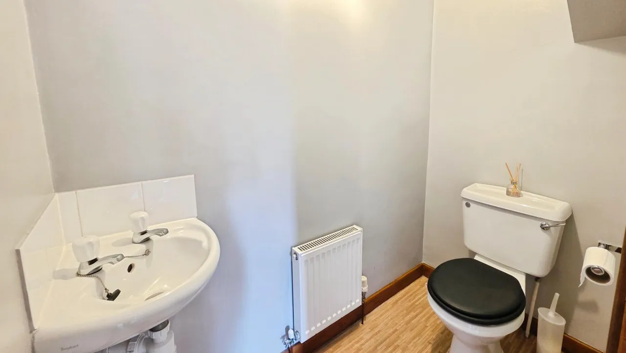 Bramling Way, Sleaford, NG34, photo 6