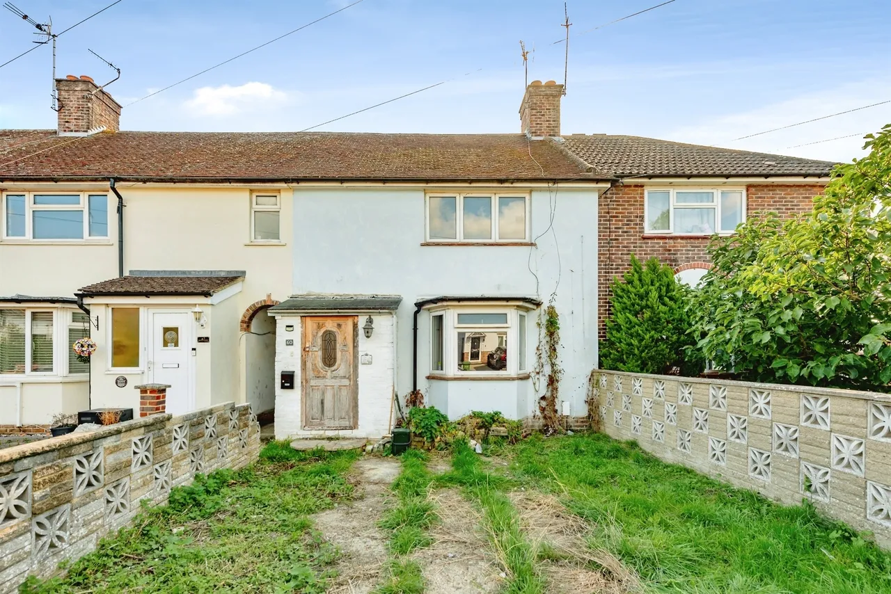 2 bed house for sale, Stuart Road, Reigate, RH2