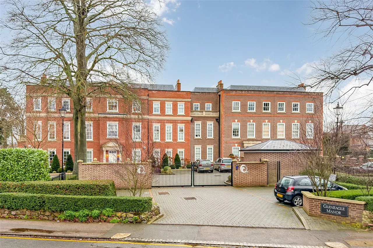 Townsend Lane, Harpenden, Hertfordshire, AL5 2FE, photo 8