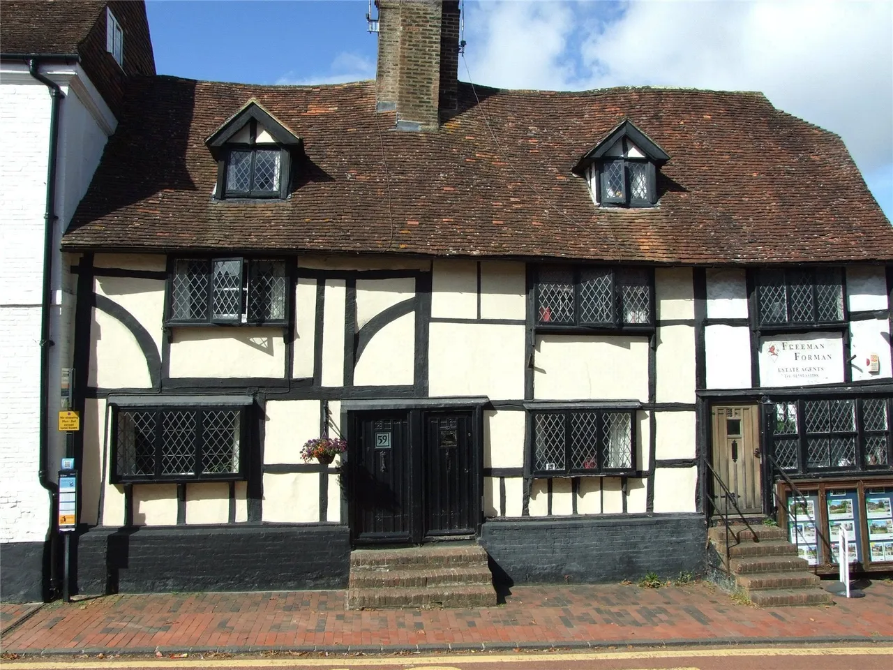 2 bed house for sale, High Street, Robertsbridge, TN32