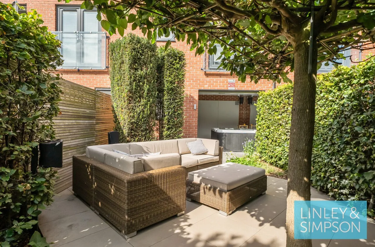 Cable Place, Hunslet, LS10, photo 8