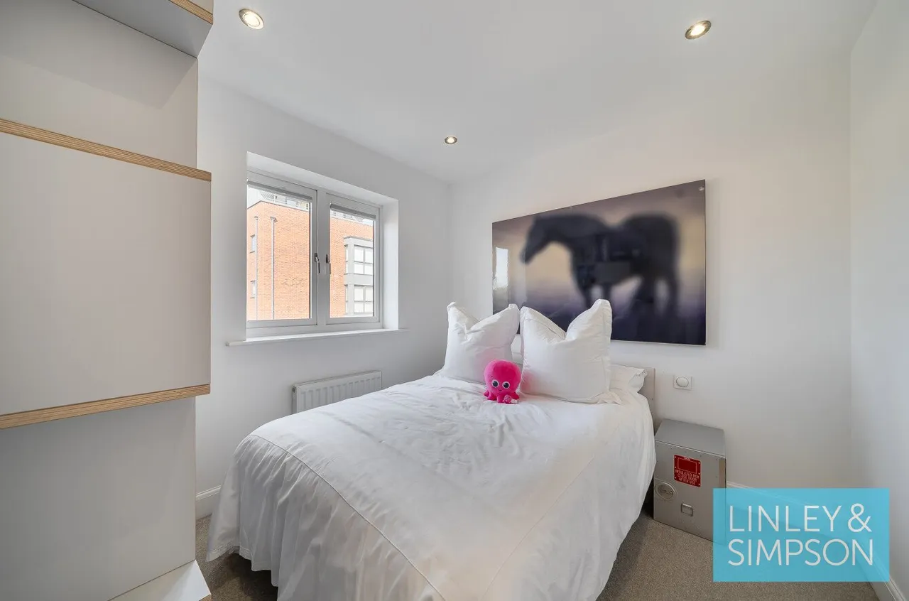 Cable Place, Hunslet, LS10, photo 12