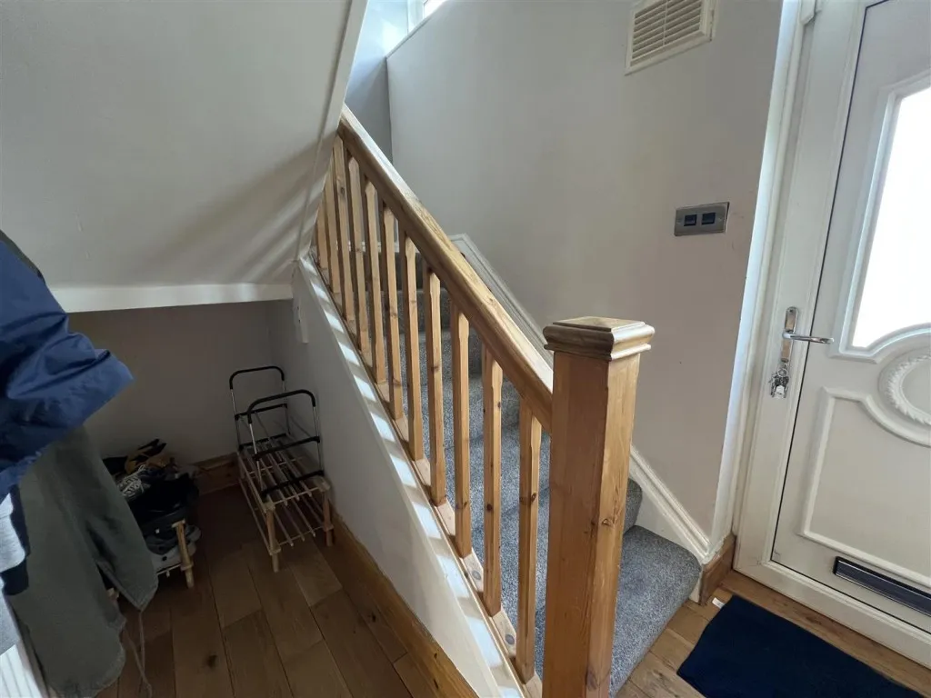 Abbotsbury Close, Manchester, M12, photo 13