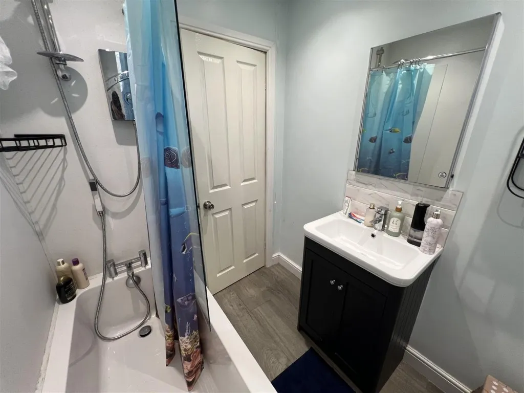 Abbotsbury Close, Manchester, M12, photo 25