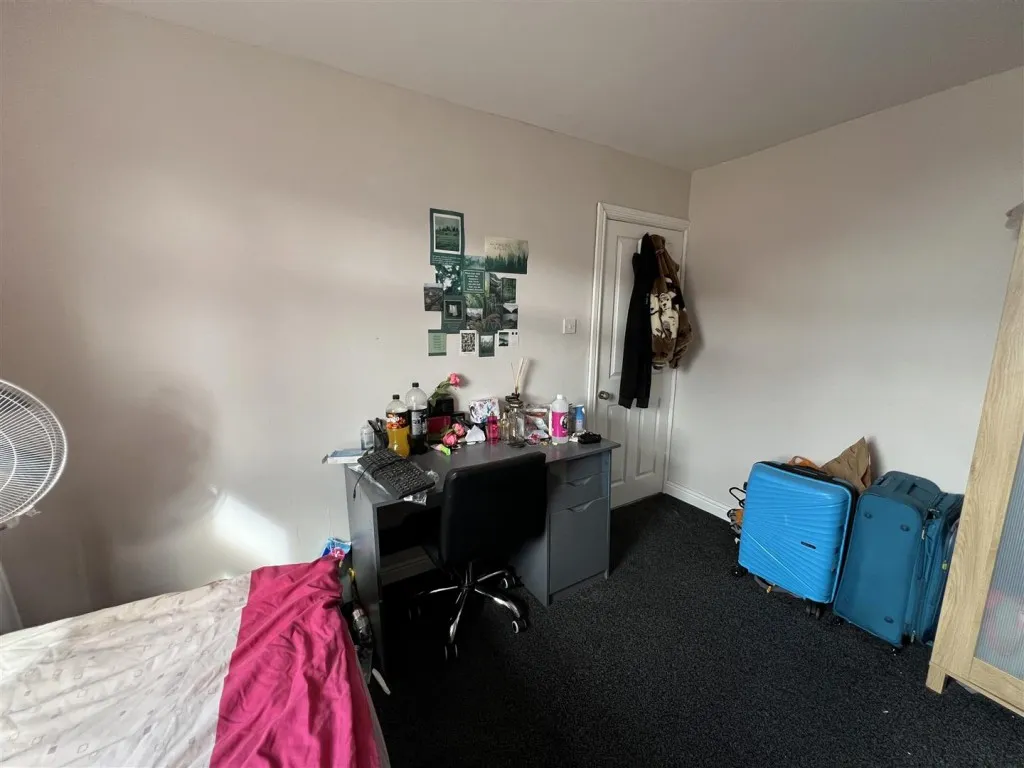 Abbotsbury Close, Manchester, M12, photo 20