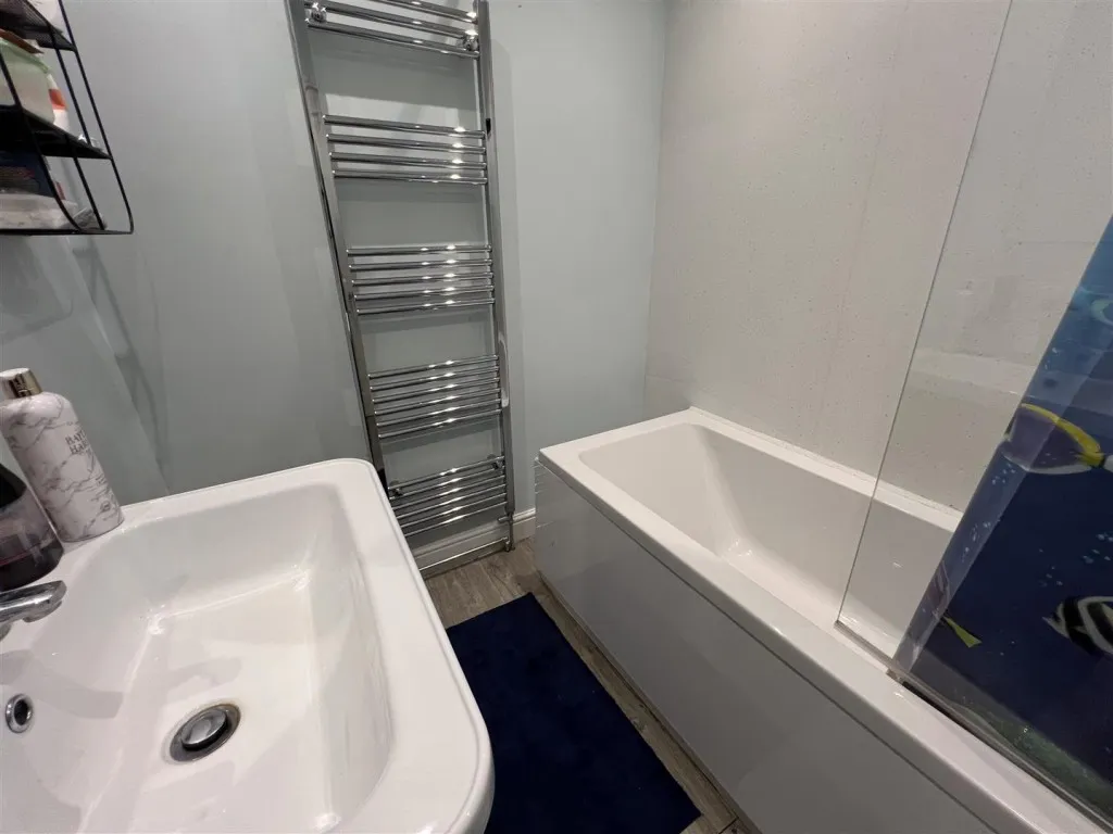 Abbotsbury Close, Manchester, M12, photo 24