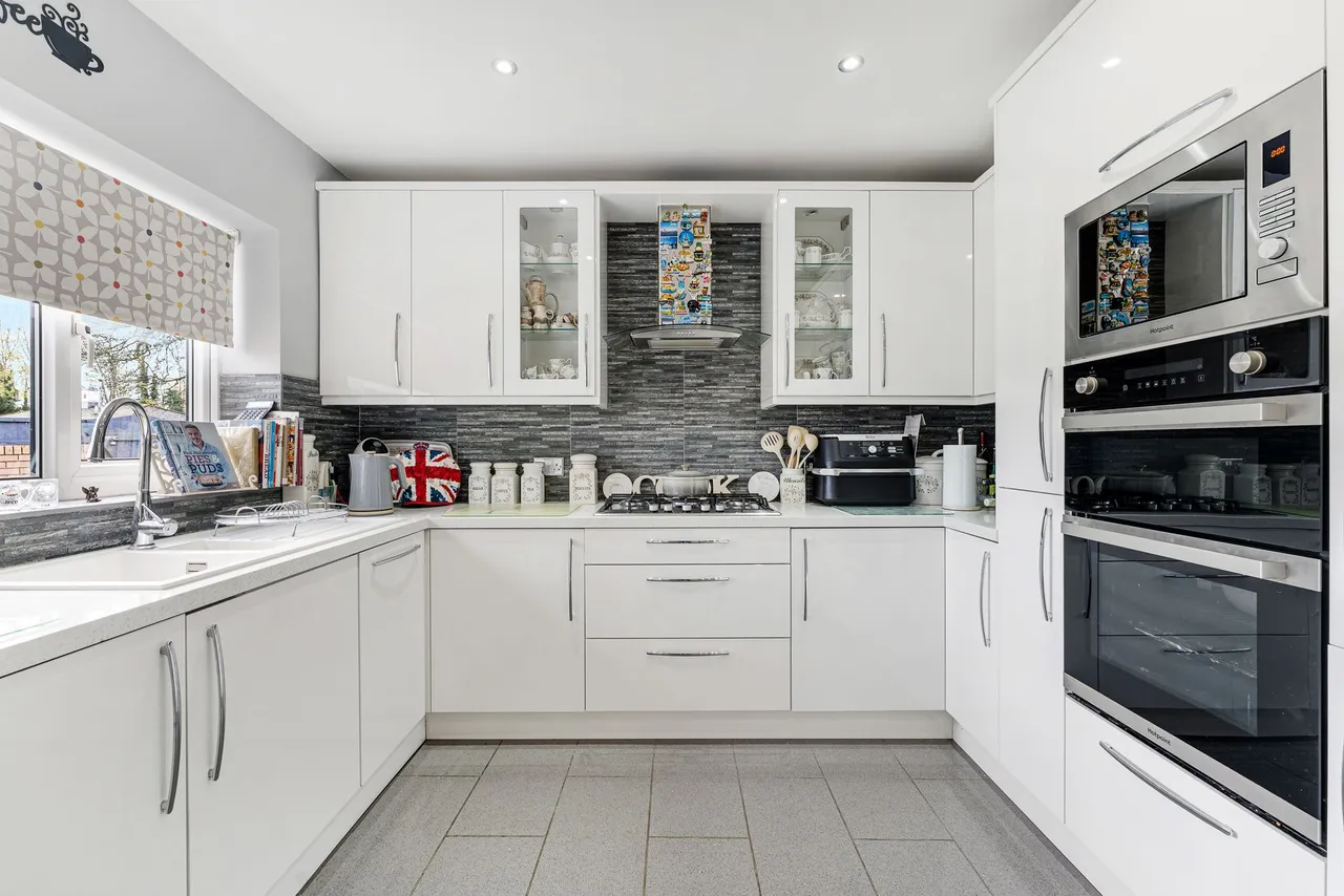 Woodland Avenue, Widnes, Widnes, WA8 7DS, photo 10