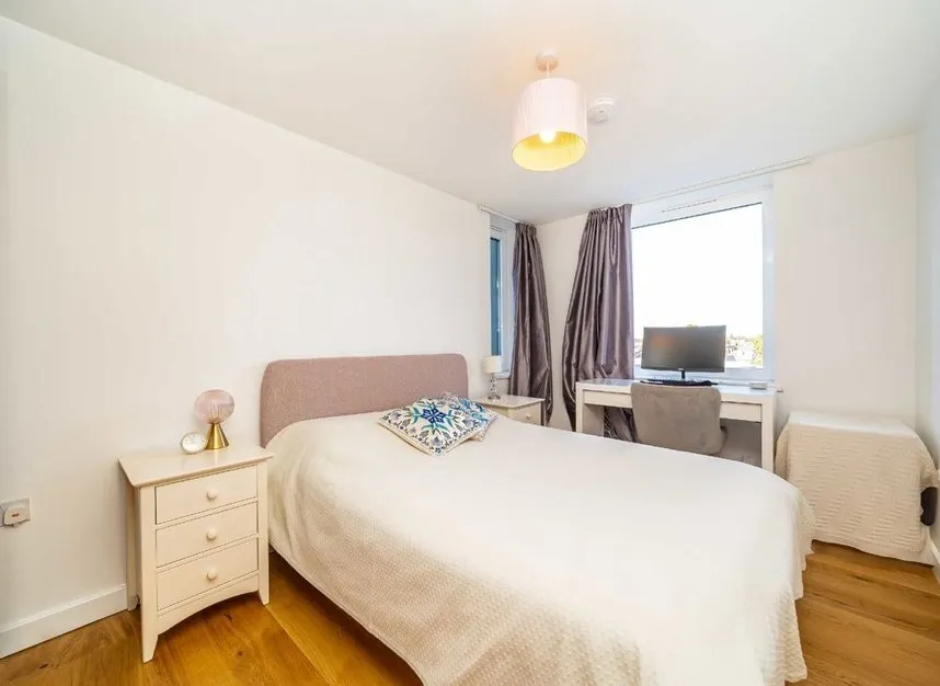 Clarence Avenue, Clapham South, SW4, photo 5