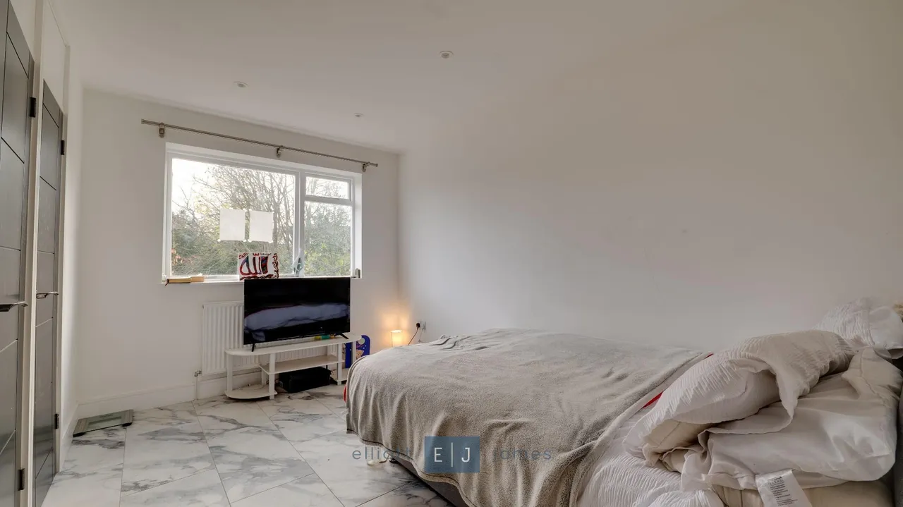The Avenue, Loughton, photo 10