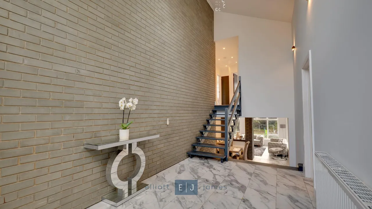 The Avenue, Loughton, photo 3