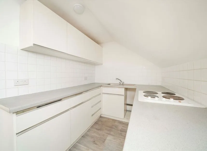 St Stephens Road, Isleworth, TW3, photo 2