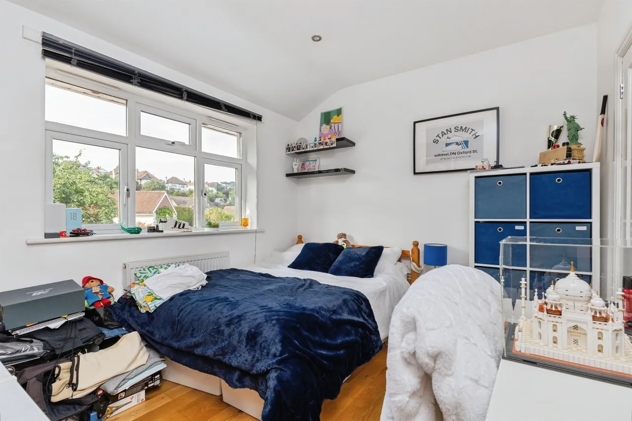 Southfield Avenue, Preston, TQ3, photo 19