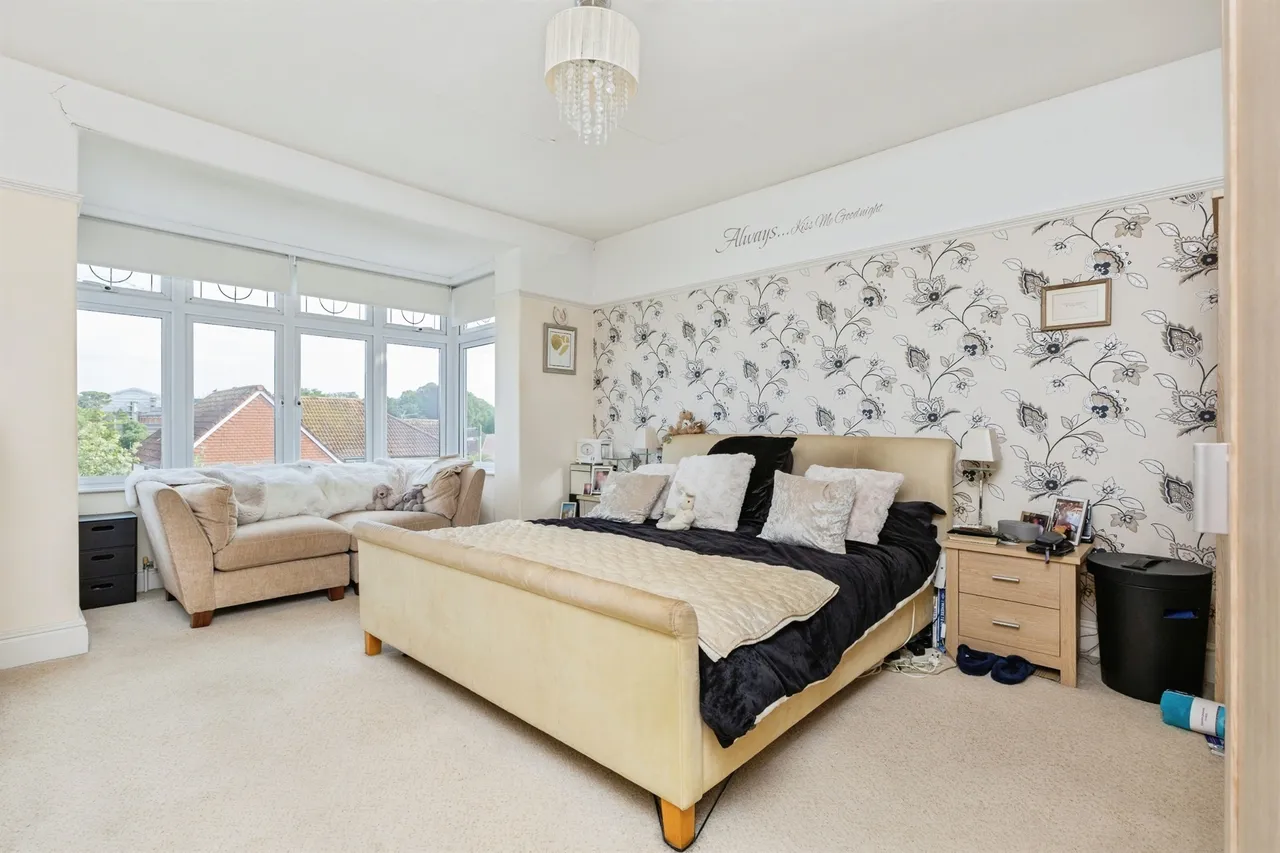 Southfield Avenue, Preston, TQ3, photo 17