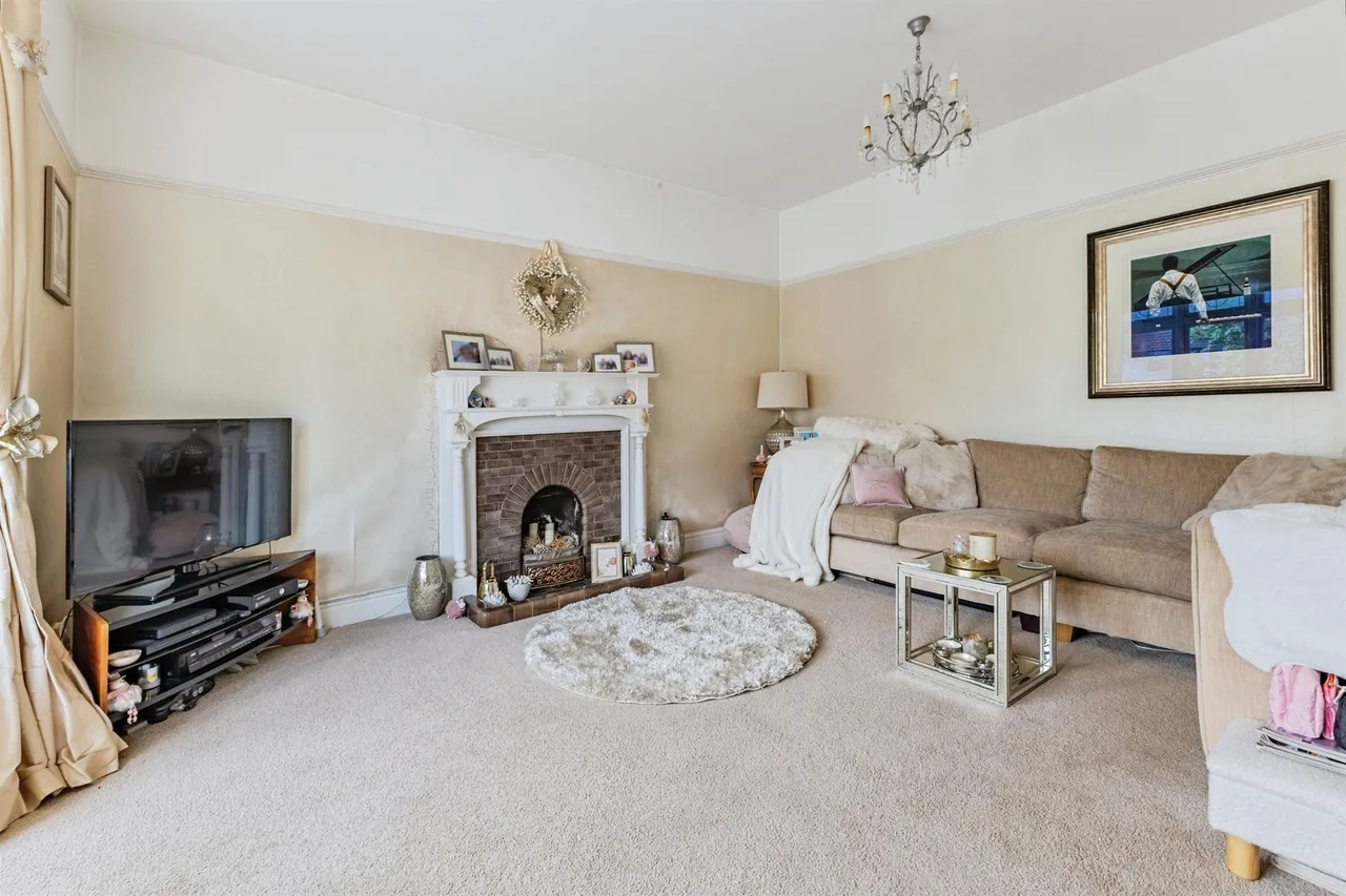 Southfield Avenue, Preston, TQ3, photo 13
