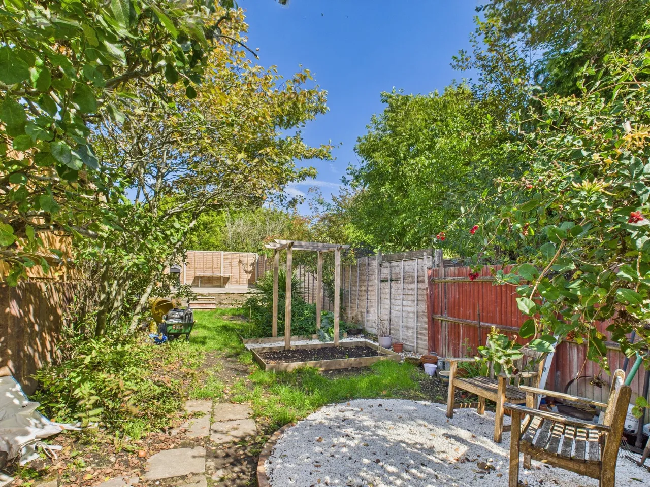Heath End Road, Flackwell Heath, HP10, photo 4