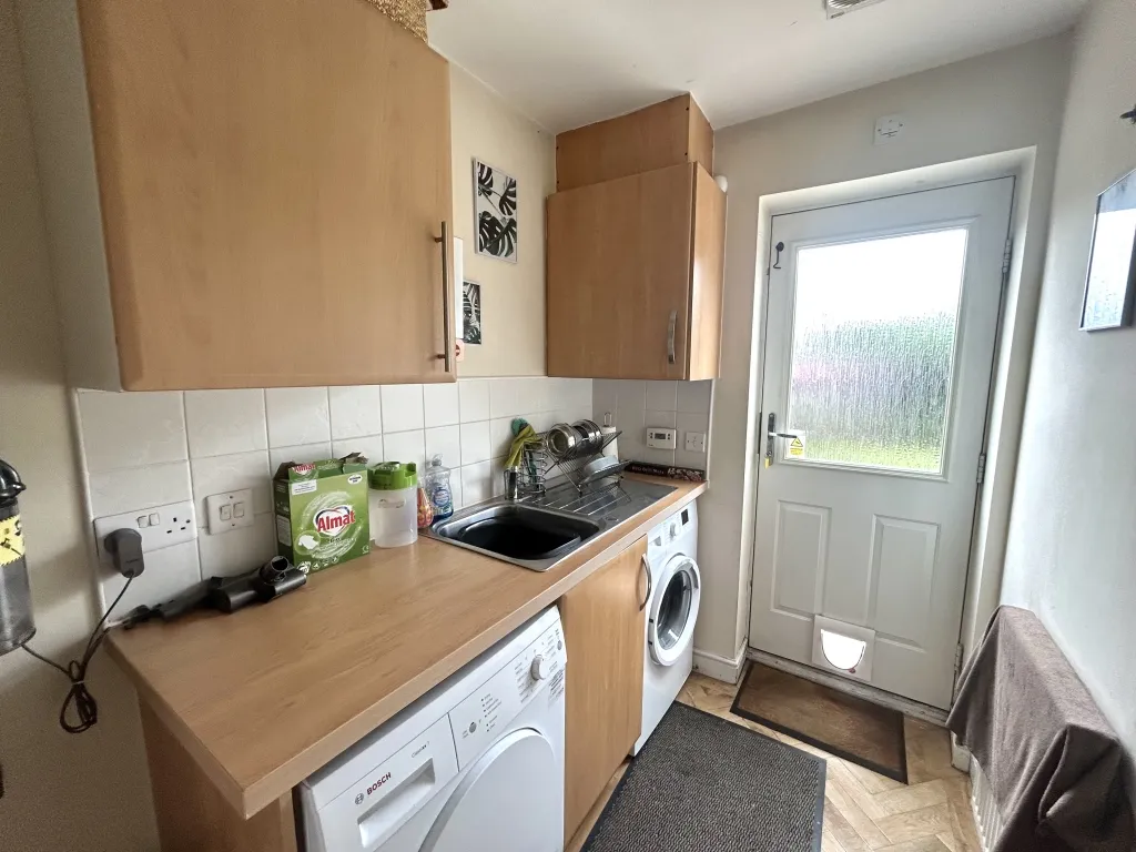 Charnley Drive, Liverpool, L15, photo 17