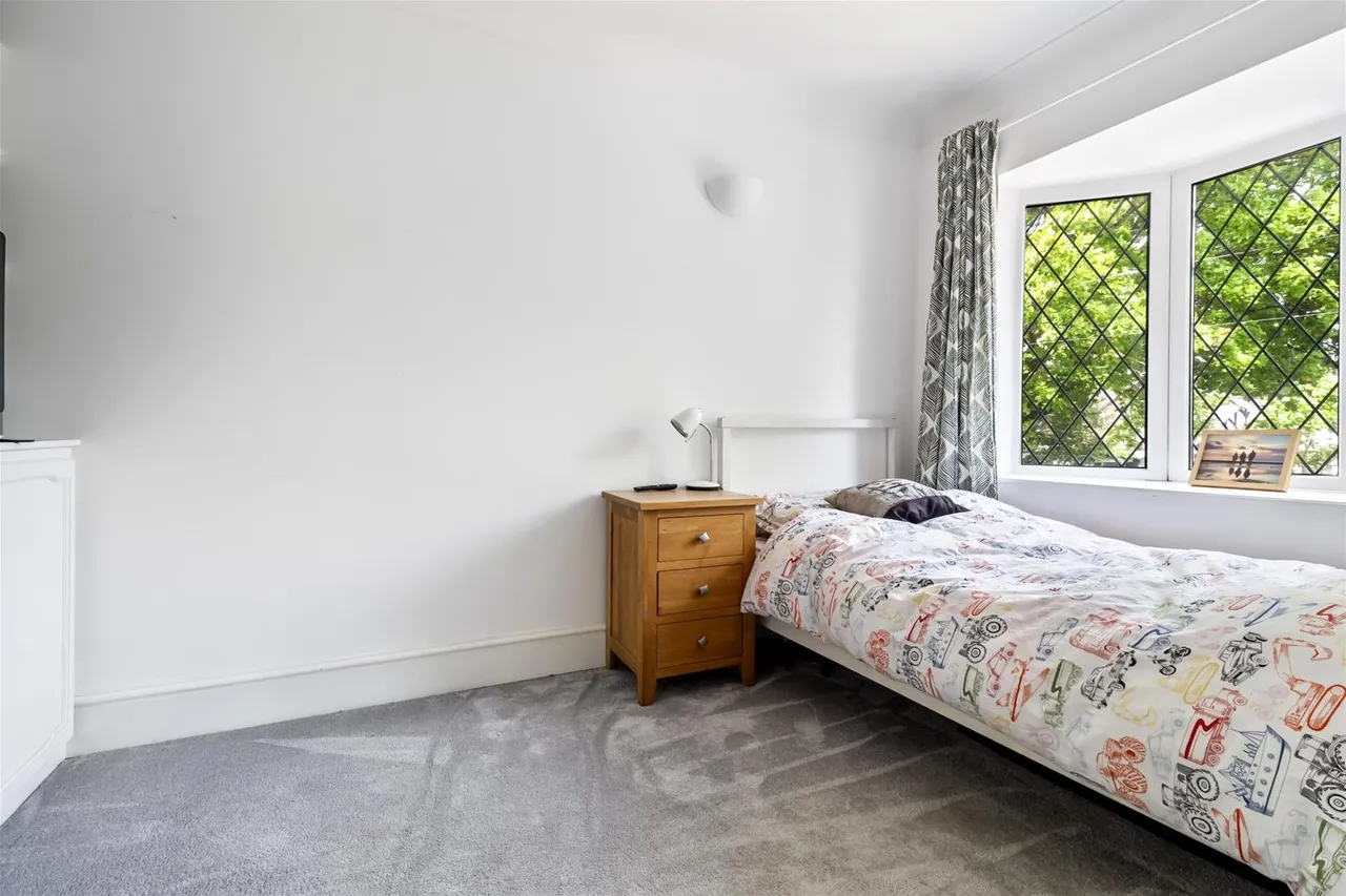 Poulters Lane, Worthing, photo 13