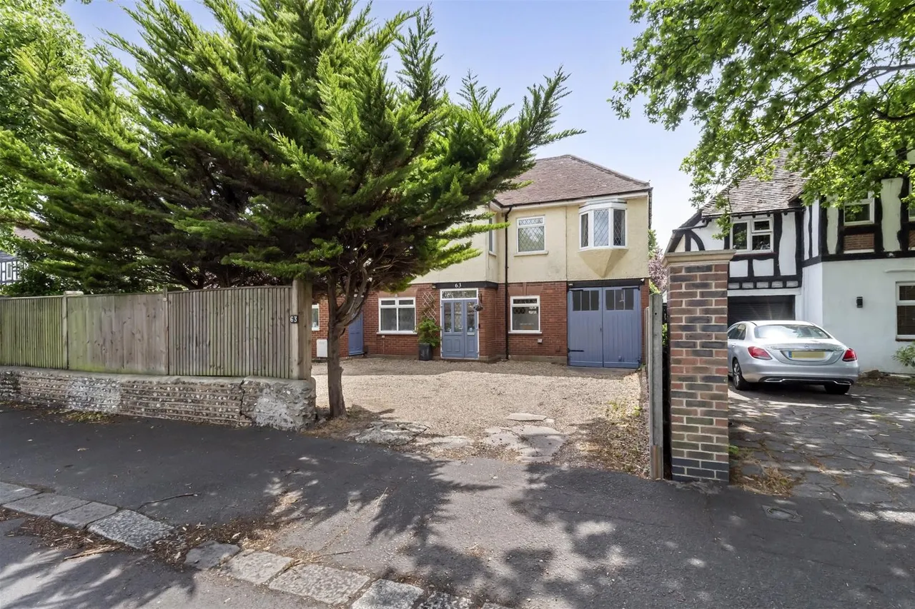 Poulters Lane, Worthing, photo 33