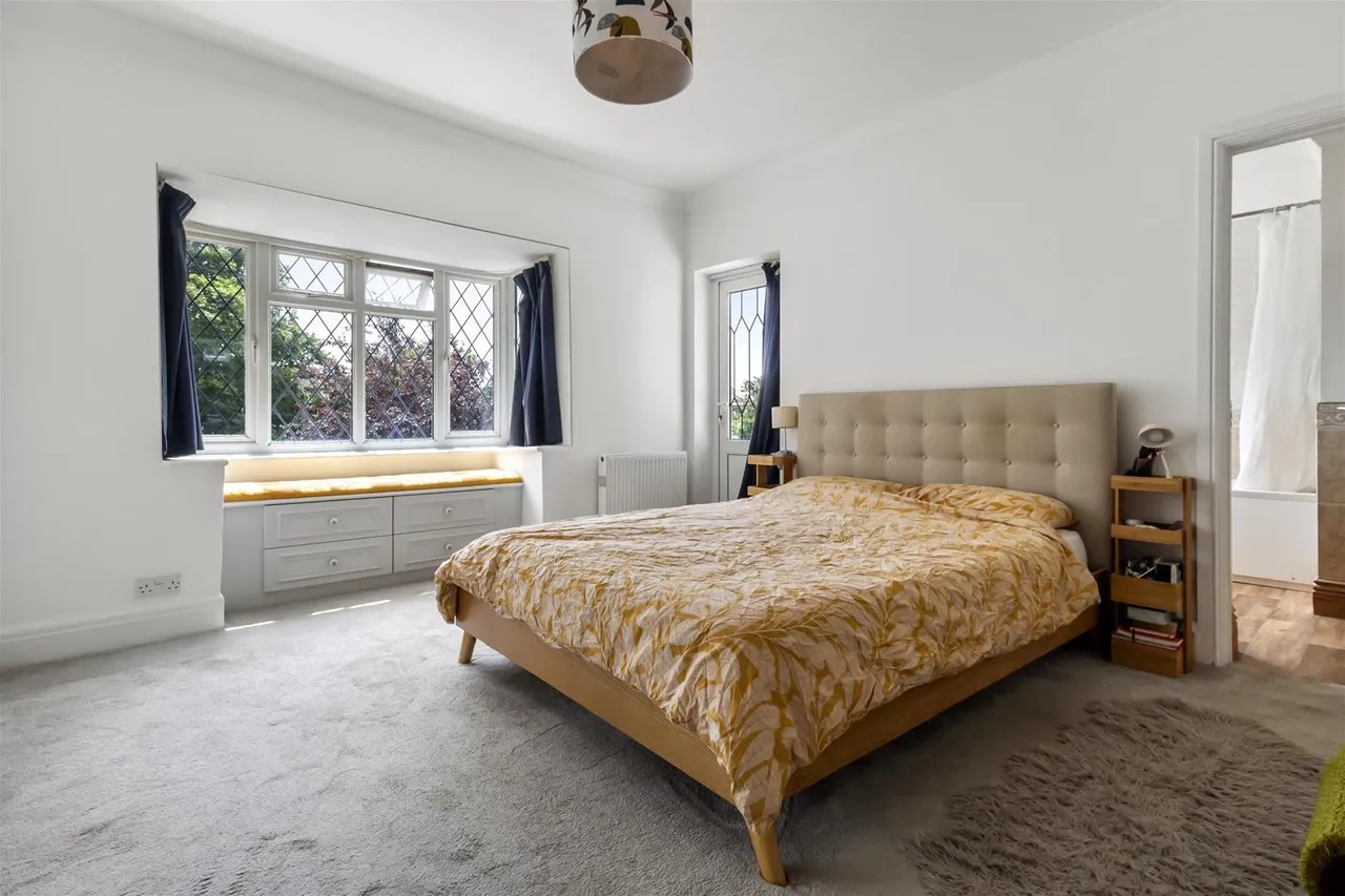 Poulters Lane, Worthing, photo 9