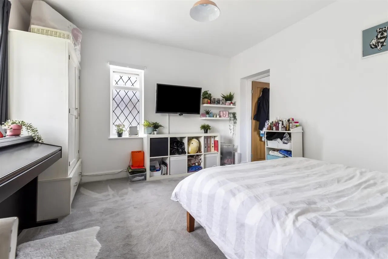 Poulters Lane, Worthing, photo 10