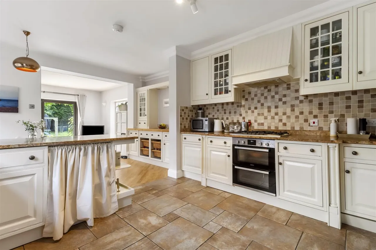 Poulters Lane, Worthing, photo 21