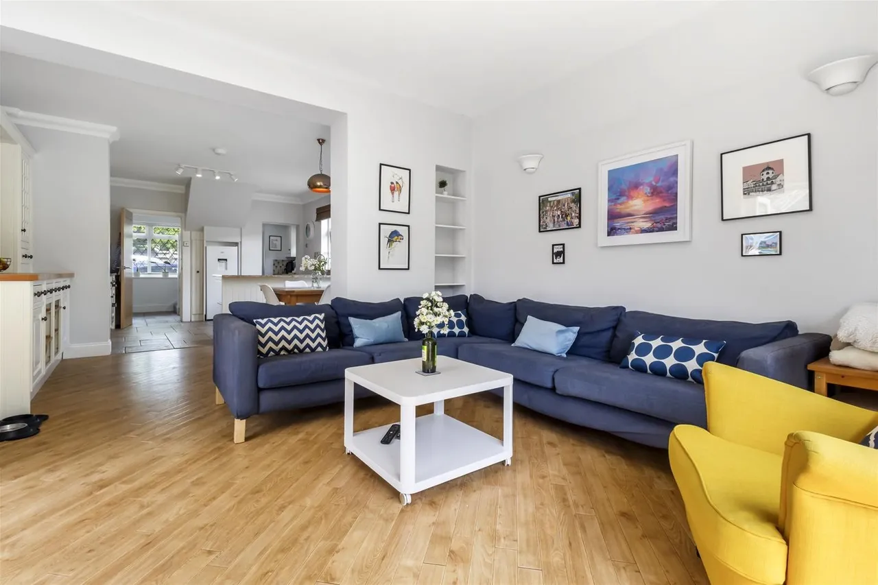 Poulters Lane, Worthing, photo 7