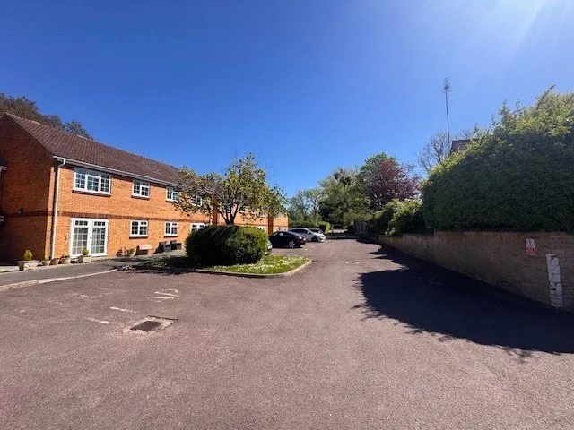 Greenway Lane, Charlton Kings, GL52 6LA, photo 11