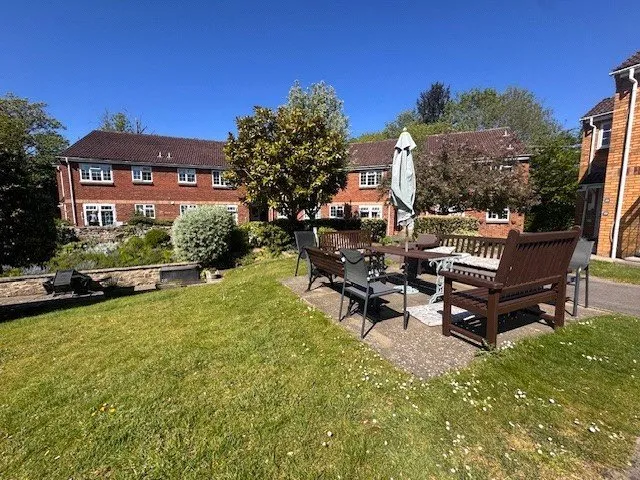 Greenway Lane, Charlton Kings, GL52 6LA, photo 9