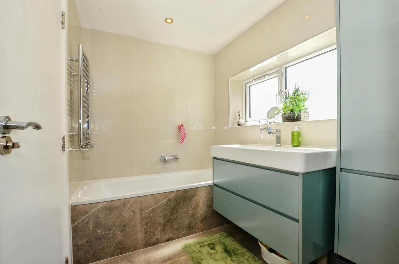 The Gossamers, Watford, WD25, photo 12