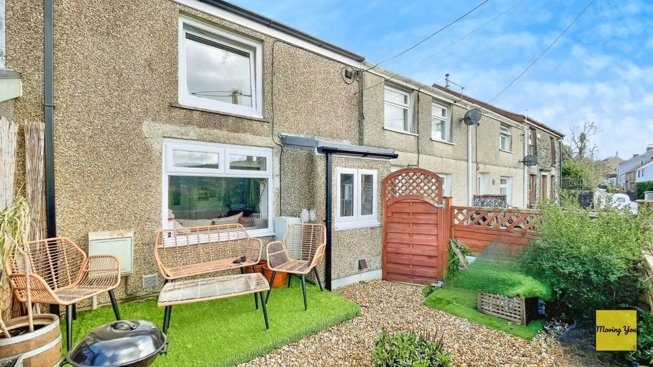 Alltwen Hill, Pontardawe, SWANSEA, West Glamorgan, photo 3