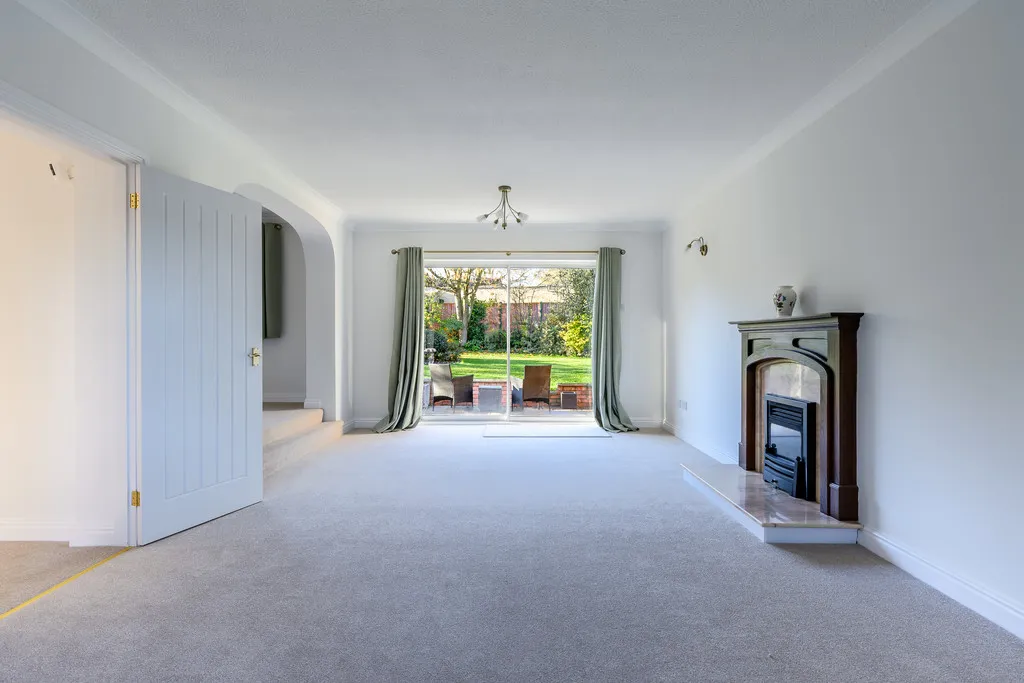 Aldermead Close, Admaston, TF5, photo 9