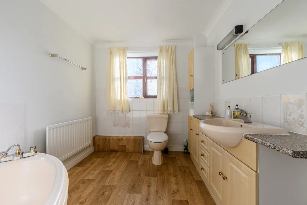 Aldermead Close, Admaston, TF5, photo 26
